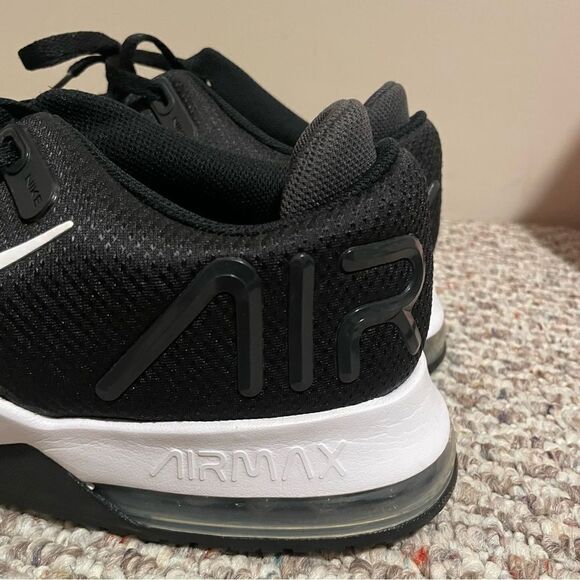 Nike Air Max Alpha Trainer 4 Black and White- Men’s Size 14 - Picture 3 of 10